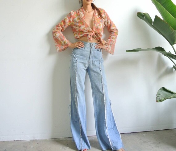 Vintage 1970s light blue soft denim jeans W26"