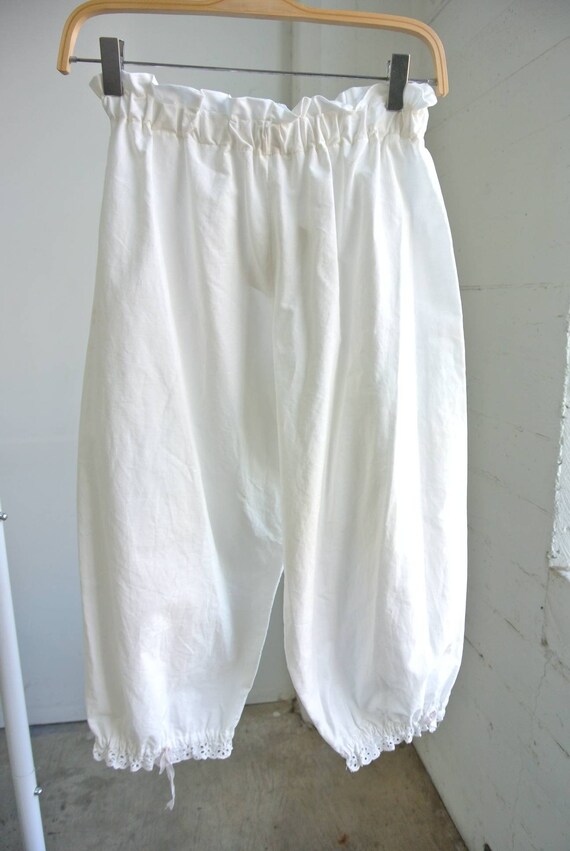 Vintage 1930s under shorts cropped pants/capri pa… - image 2