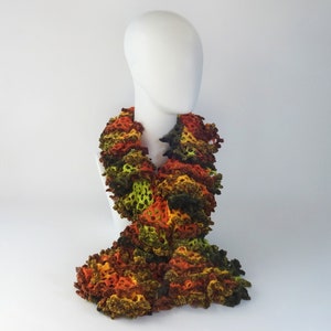 Weicher flauschiger Strickschal, Bunter Durchziehschal, Halswärmer aus Rüschen aus Samt, Warmer Winterschal