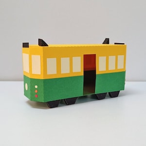 DIY Papercraft-tram, low-poly Papercraft-trein, afdrukbare tram, afdrukbare trein, treingeschenken, tramgunst, goodiebox, chocoladedoos, cricut-bestanden