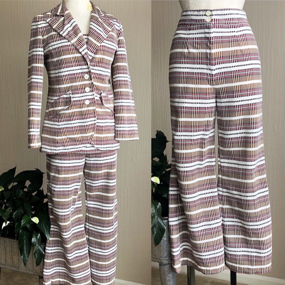 70s Ladies Leisure Suit by Knit Ins. Brown Plaid L
