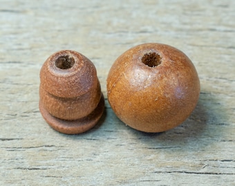 10mm Sandalwood T-drilled 3-Hole Guru Bead and Threader