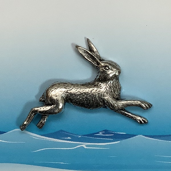 Hare Silver Pewter Pin Badge (P)