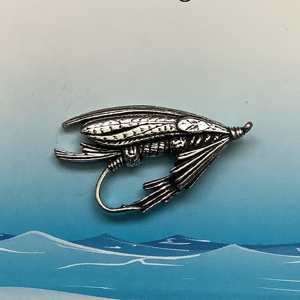 Large Fly Fishing Hook Silver Pewter Pin Badge
