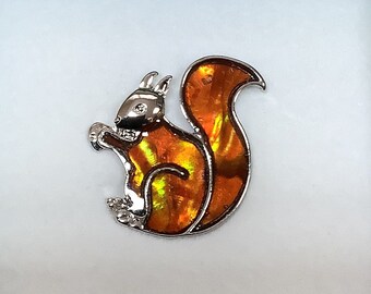 Stunning Red Squirrel Inlaid Amber Paua Shell Pin Badge