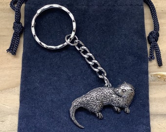 Otter Silver Pewter Keychain With A Velveteen Gift Bag