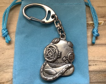 Diving Helmet Quality Silver Chunky Pewter Keyring (P)