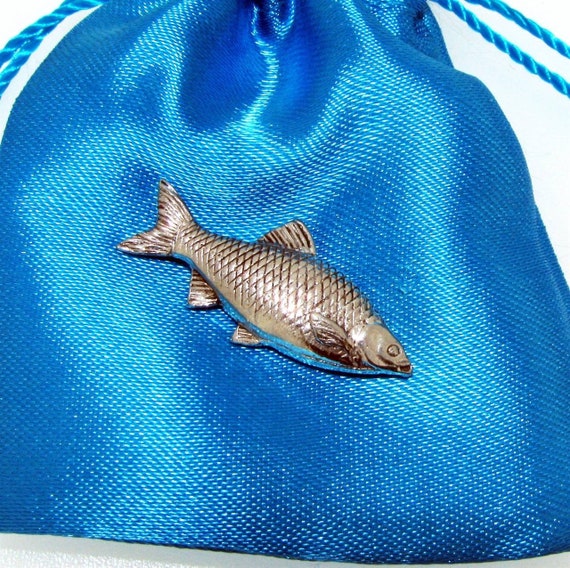 Buy Roach Fish Silver Pewter Pin Badge in A Satin Gift Bag Online in India  