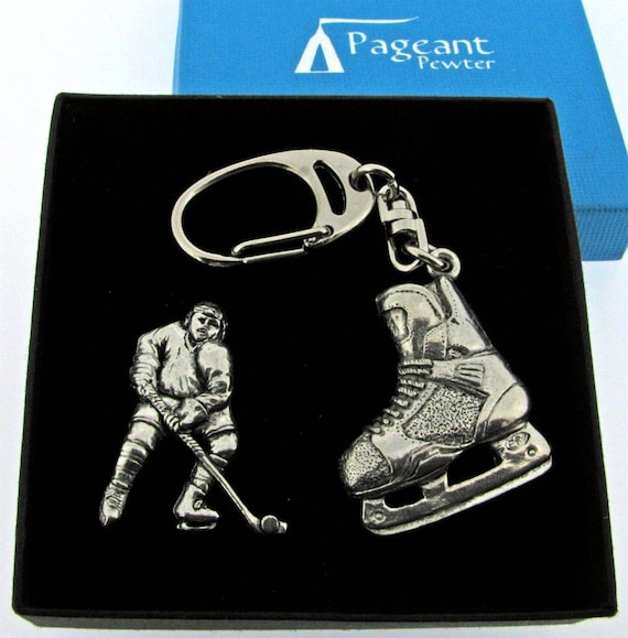 Ice Hockey Skating Boot Silver Pewter Chunky Keyring With A Satin Gift Bag 