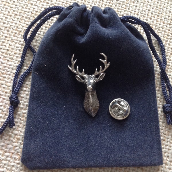 Stag Head Pewter Pin Badge In A Velveteen Gift Bag