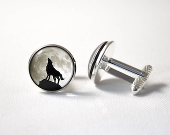 Men accessory Cuff links wolf Wolf jewellery Grey moon Husband gift Moon cufflinks Howling wolf Full moon jewelry Animal cuff links Wildlife