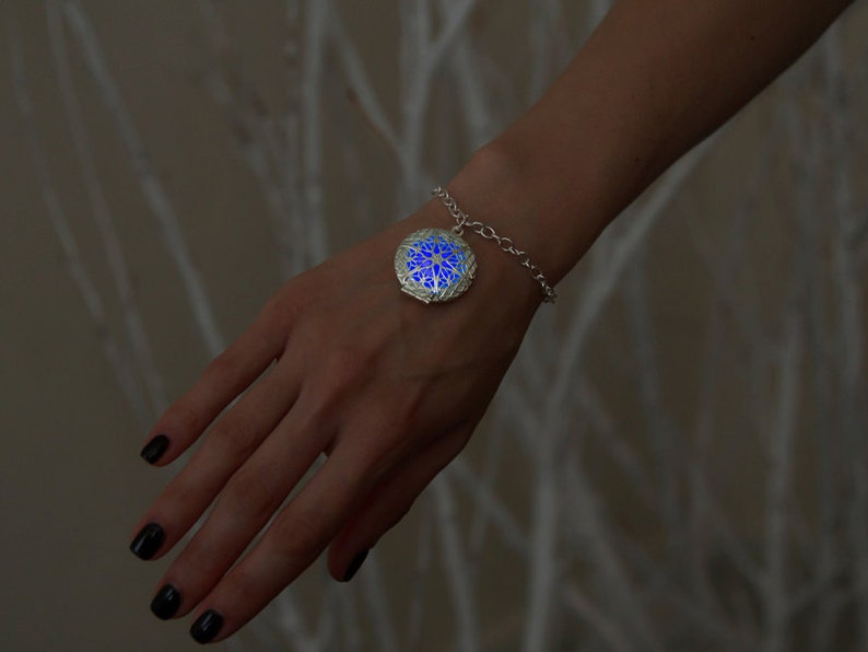 Bracelet Glow in the Dark Glowing Blue Circle Glow Jewelry Etsy