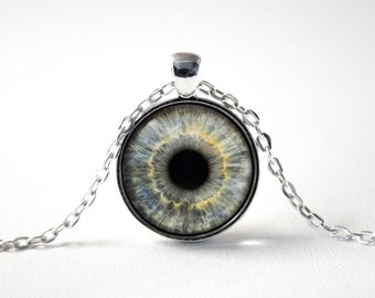 Joyas para ojos Ojo realista Regalo para novia Collar de ojo humano Joyas para ojos Colgante de ojo gris Regalo para marido Collar de globo ocular Globos oculares grises