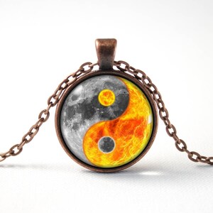 Women pendant Moon gift Ying yang necklace Full moon Luna Zen jewelry Moon pendant Ying yang moon Men pendant Glass pendant Yoga necklace