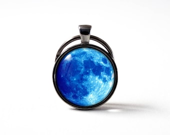 Full blue moon Keychain Art gift Moon key ring Luna key chain Outer space Gift pendant Moon jewelry Universe keyring Astronomy Cosmos Aqua