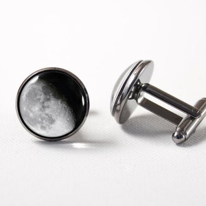 Spinki do mankietów Księżyc ubywający Biżuteria kosmiczna Spinki do mankietów Księżycowa biżuteria Biżuteria Luna Faza księżyca Prezent dla ojca Prezent dla męża Szary księżyc Niebiański