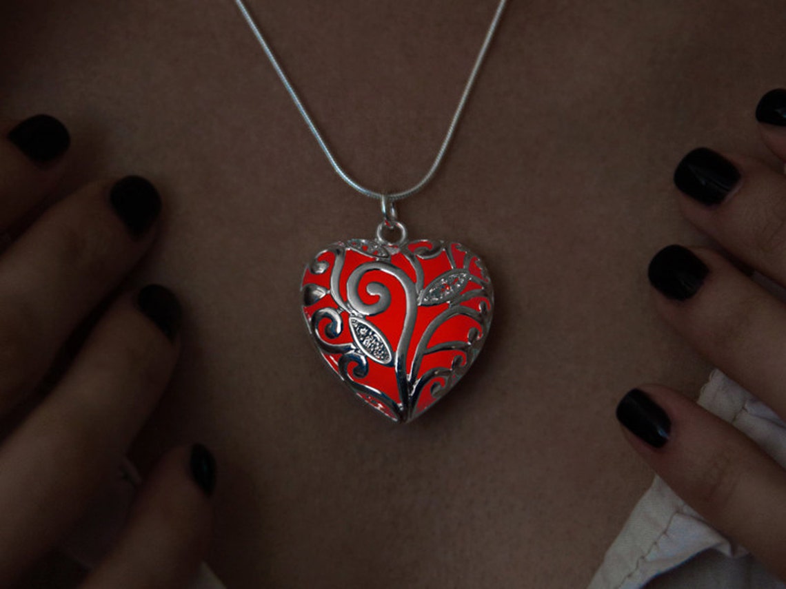 Necklace Big Red Glowing Heart Girlfriend Gift Glow in the Etsy Hong Kong