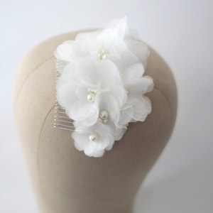 Organza flower bouquet hair comb, bridal hairpin , bridal flowers, bridal accessories