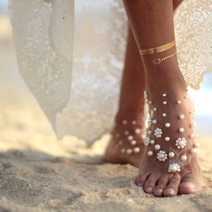 Pearl flowers barefoot sandal, beach wedding barefoot sandals,footcuff, wedding anklet,nude shoes,ankle cuff barefoot shoes