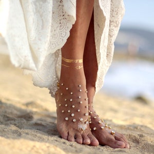 Glowing rhinestone barefoot sandal, beach wedding barefoot sandals,footcuff, wedding anklet,nude shoes,ankle cuff