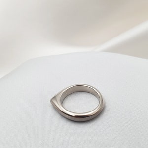 Sterling silver teardrop minimal designed stacking ring , ADALLYN Lottejewelry image 2