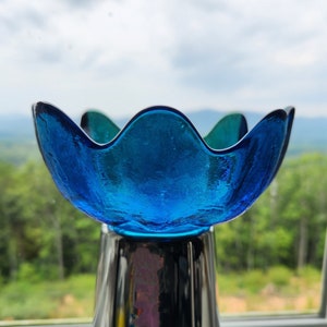 Blenko Tulip Bowl - cobalt blue - Glass Lotus Dish
