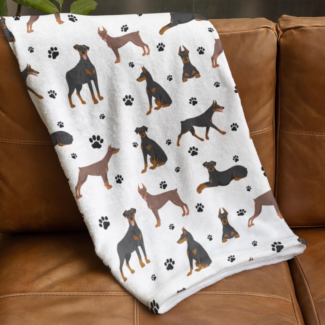 Dog Doberman Print Pattern Blanket