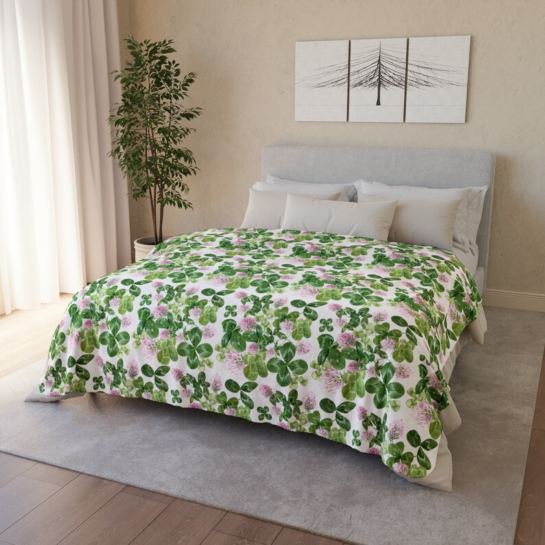 Pink Clover Blanket, St Patricks Day Spring Home Decor, Floral Shamrock Throw Blanket, Velveteen Plush, Sherpa Fleece, Plant Mom Gift image 3