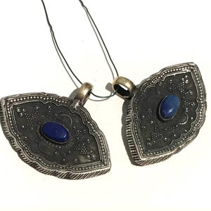 Lapis Lazuli Kuchi Pendant: Ethnic Turkman Silver Necklace