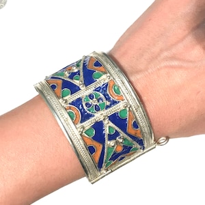 Emaljerat marockanskt berberarmband: Tribal smycken