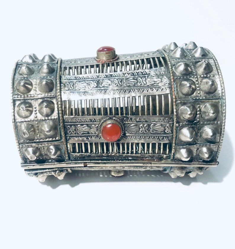 Tribal Bracelet,Vintage cuff Bracelet,Antique Jewelry,Gypsy Bracelet Ethnic Bracelet Tribal Belly Dance Jewelry shops TribalJewelry