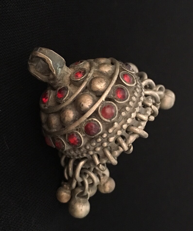 Handmade Vintage Finding-Jewelry Supplies Tassel,Vintage Tassels,Vintage Pendant Tassle,Kuchi tribe