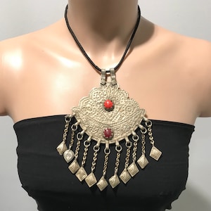 Collier,Bijoux Tribaux, Collier Tribal,Tribu afghane kochi,objet de collection,collier de déclaration,Collier Billy Dance,Bijoux nomades,