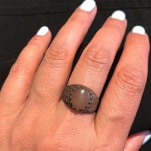 Vintage Ethnic Metal Ring - Size 9.5