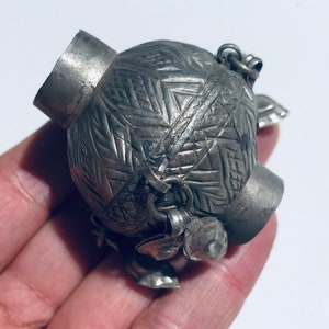 Large Bead,Vintage Bead,Vintage Spacers,Vintage Beading,Vintage finding,Vintage Bead Suppliers,Craft Supplies,Kuchi Vintage Beads,