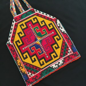 Vintage Purse-vintage Embroidered Purse-Handmade Kochi Purse-Colorfull Natural die Embroidery Purse....
