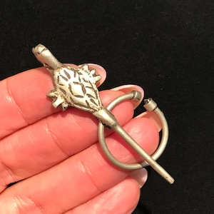 Fibula  Pendant , Moroccan Fibula, Traditional Brooch , Classic Cloak Pin , Vintage Jewelry Pin ,Numismatic Brooch