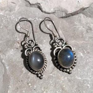 Vintage Labradorite earrings,gemstone Earrings,Gift for her ,Vintage jewelry ,Labradorite dangles , silver, 1980s earrings