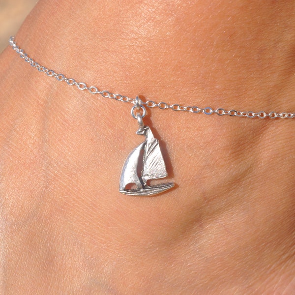 Sailboat Anklet | Personalized Sailboat Anklet in Silver or Gold, Gift for Sailor, Navigation Anklet, Sailing Anklet, Nautical Anklet