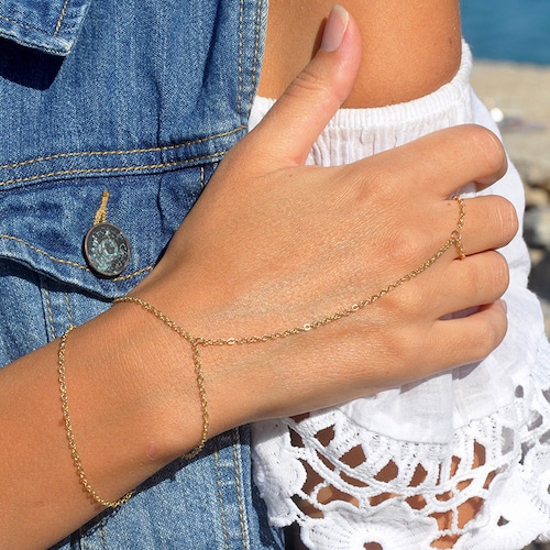 Dainty Gold Hand Chain Bracelet Etsy