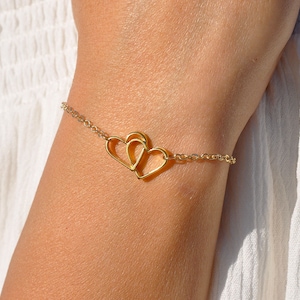 Double Heart Bracelet with Custom Initials | Sisters, Best Friends, Couple Bracelet | Mother Daughter Gift | Friendship | Valentine&#39;s Gift