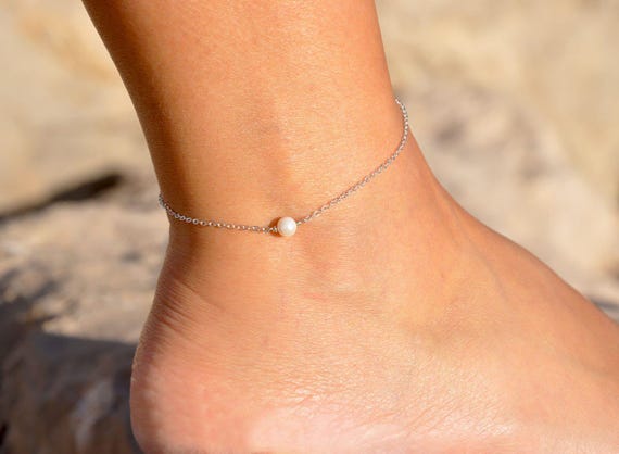 Pearl Anklet in Sterling Silver Gold and Rose Gold by SeaSideMotifs | Personalize Your Freshwater Pearl Ankle Bracelet as a Perfect Gift