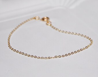 Gold Chain Bracelet | Basic Chain Bracelet, Gold Bracelet, Thin Chain Bracelet, Dainty Bracelet, Layering Bracelet, Simple Plain Chain