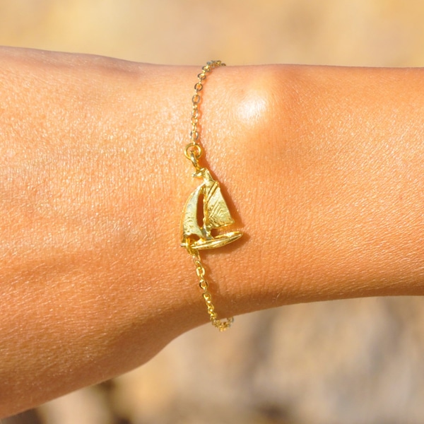 Personalized Sailboat Bracelet - Gold Sailboat Bracelet - Sailing Gift - Silver Sailboat Bracelet - Nautical Bracelet with a Sailboat