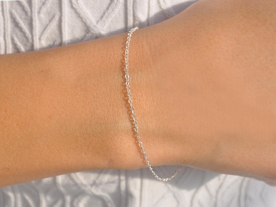 Classic Polished Silver Tone Open Linked Chain Cuff Bracelet, 2.25