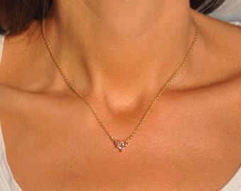 Rosa Herz Halskette | Valentinstag Geschenk, zierliche CZ Herz Halskette, zarte Halskette, rosa Stein Halskette, Schmuck Geschenk für Freundin