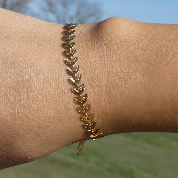 18K Gold Chevron Chain Bracelet, Arrow Chain Bracelet, Textured Gold Arrow Chain Bracelet, Wheat Bracelet, Non Tarnish Everyday Bracelet