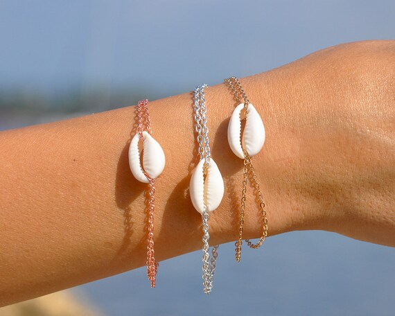 Adjustable Cowrie Shell Beach Bracelet