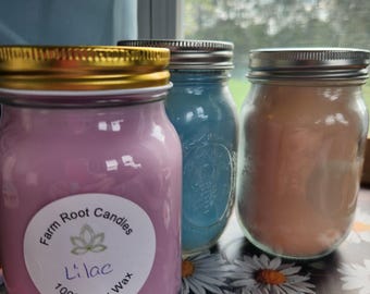 Velas de cera de soja vertidas a mano de 113 g y 454 g. Amplia variedad de fragancias para todas las estaciones.