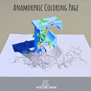 Puede incluir: Una página para colorear en blanco y negro con una ilustración anamorfa en 3D de la letra F con enredaderas y flores que crecen sobre ella. El texto "ANAMORPHIC COLORING PAGE" está en la parte superior de la página. El texto "PAPER PLANE MACHINE" está en la parte inferior de la página.